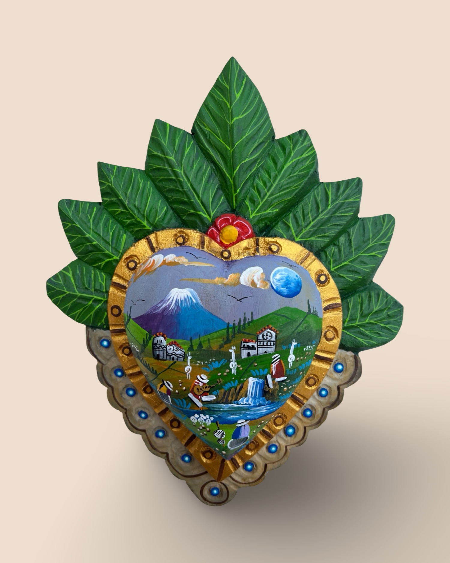 Corazón tallado a mano Sierra Ecuatoriana
