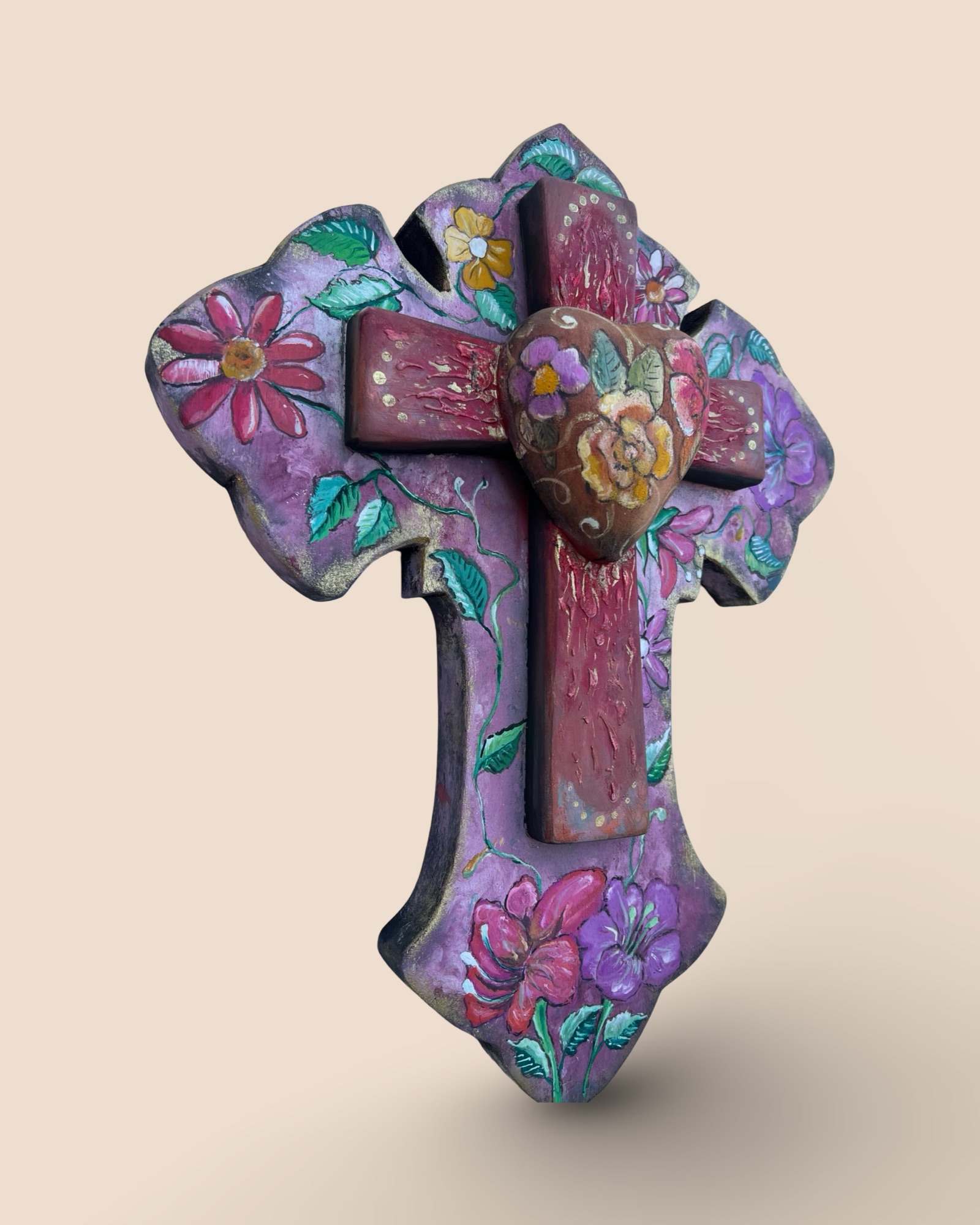 Cruz de Madera tallada Hecho en Ecuador