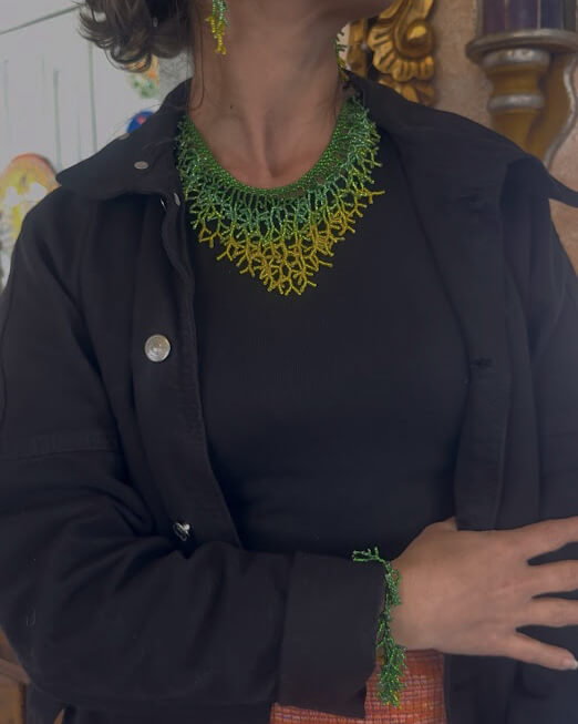 Collar  Saraguro Coral Amazónico