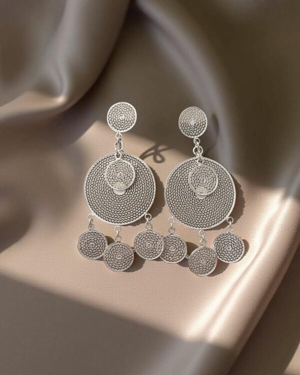 Aretes